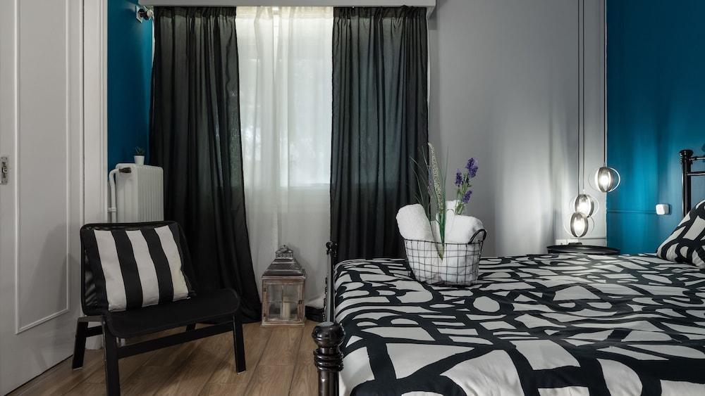 Mj Luxury Suites เอเธนส์ ภายนอก รูปภาพ