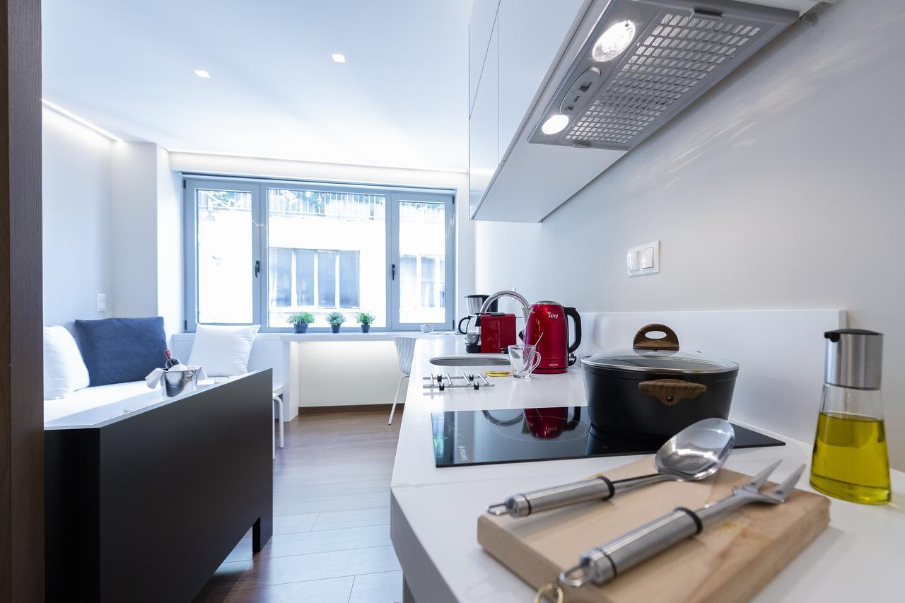 Mj Luxury Suites เอเธนส์ ภายนอก รูปภาพ